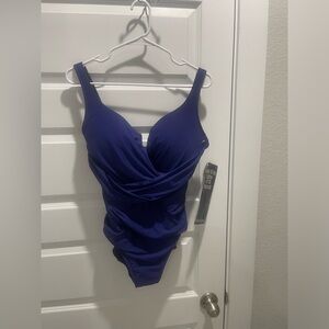 Miraclesuit Escape Swimsuit US 16